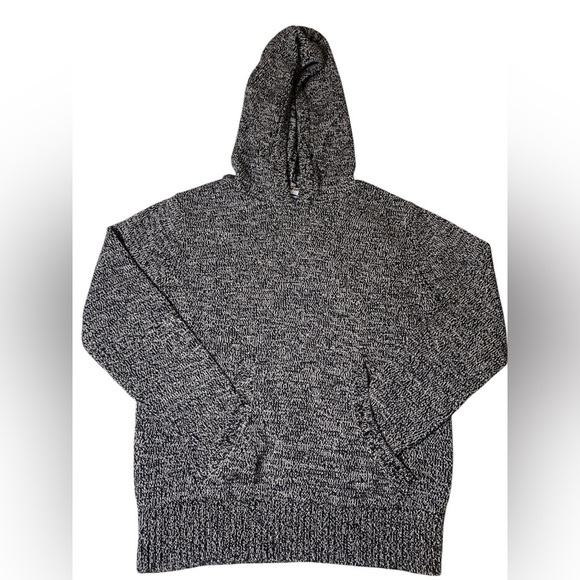 Old Navy Other - Old Navy Black and White Kids Sweater Size 6-7
